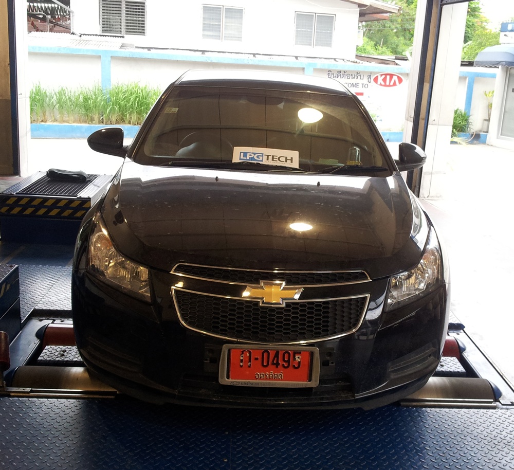 Chevrolet Cruze  1.6 กับชุด LPG TECH ถังโดนัท 54 ลิตร