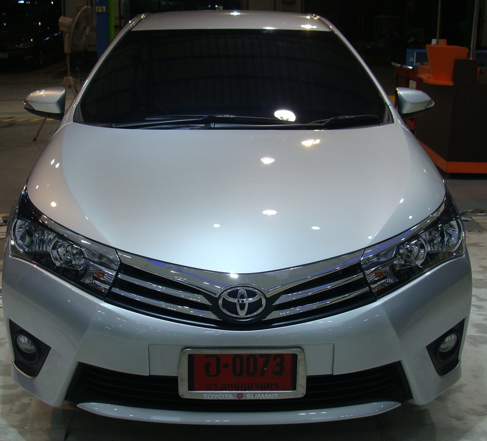 TOYOTA  Altis  กับชุด  LPG TECH ถังโดนัท 54 ลิตร